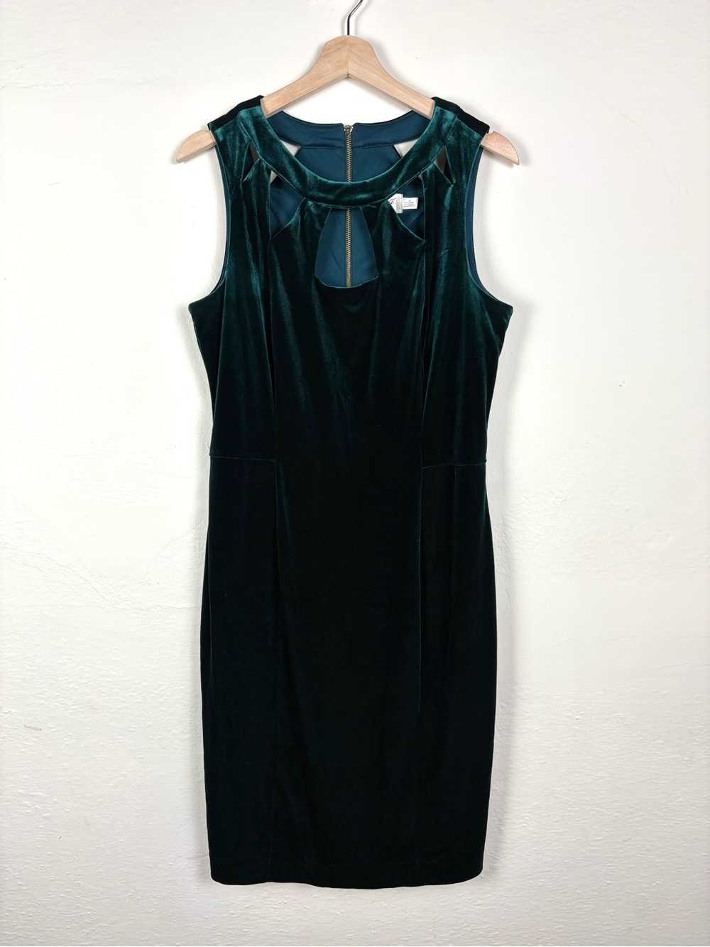 Eliza J 12 Velvet Cutout Neck Sheath Dress Hunter Green Cocktail Holiday Party